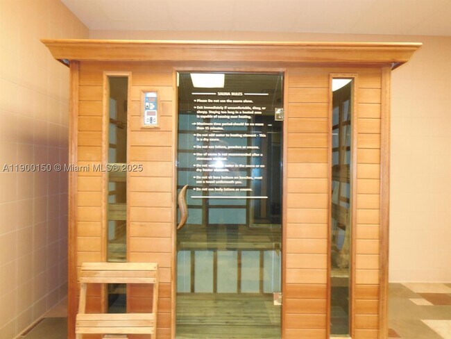 Building Photo - 92 Berkshire D