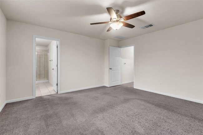 Building Photo - 13014 Carswell St