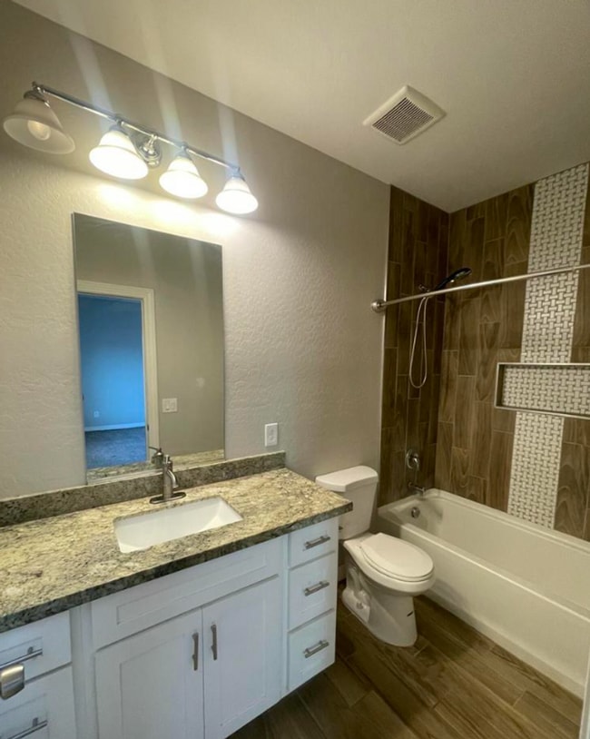 Building Photo - 11176 Cambria Cir