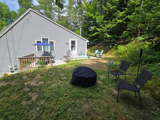Building Photo - 732 Sawyer Rd