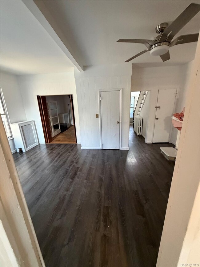 Building Photo - 4529 Carpenter Ave
