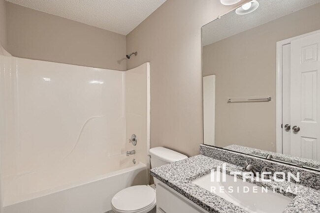 Building Photo - 205 Buffington Dr