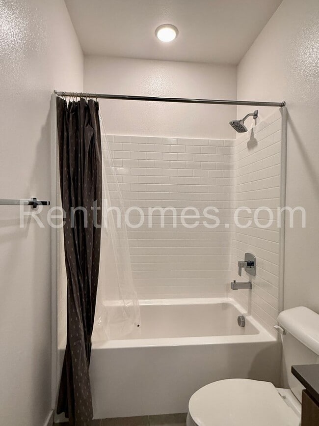 Building Photo - 10441 Harlow Cir