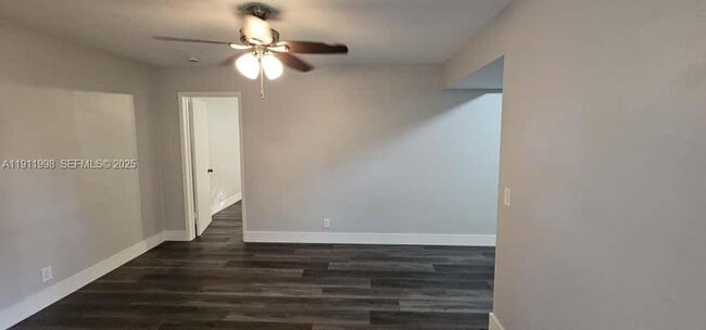 Building Photo - 161 NW 40th St