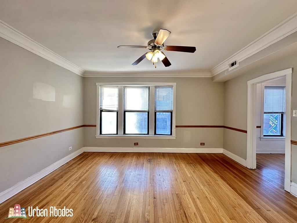 Building Photo - 4609 N Western Ave