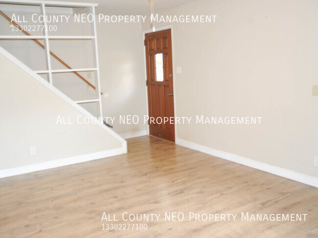 Building Photo - 2360 Giffels Dr