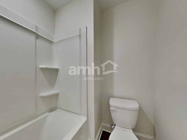 Building Photo - 1204 Bethany Dallas Dr