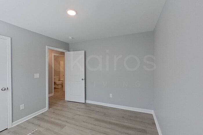 Building Photo - 109 Denise Dr