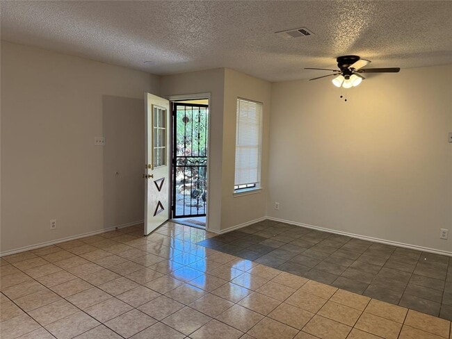 Building Photo - 12503 Turtle Rock Rd