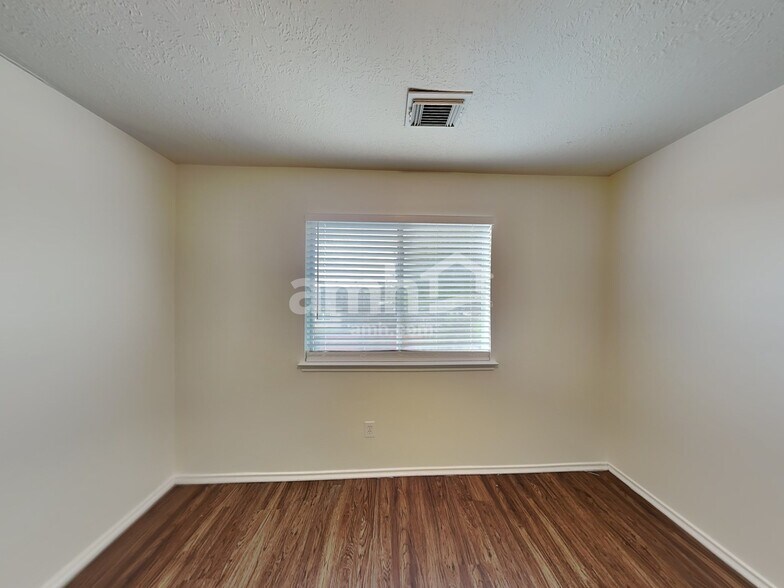Building Photo - 24518 Cypresspark Glen Ln