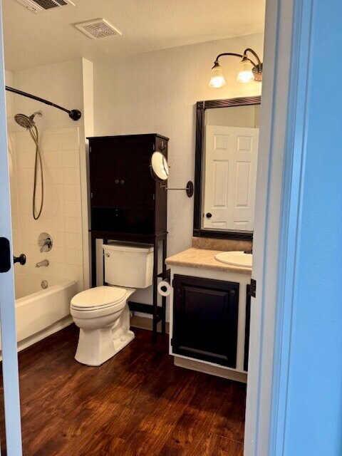 Building Photo - Modern Condo in Parker with Luxury Amenities and Cherry Creek Trail Access