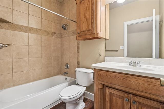 Building Photo - 317 Westgate Dr