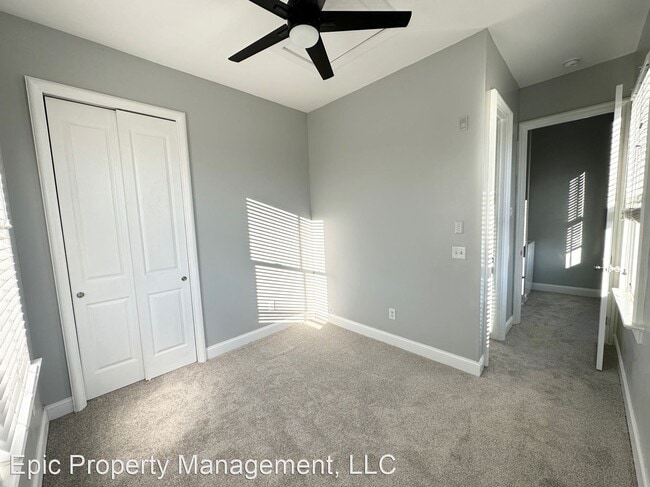 Building Photo - 2 br, 2 bath House - 4342 McCarthy St