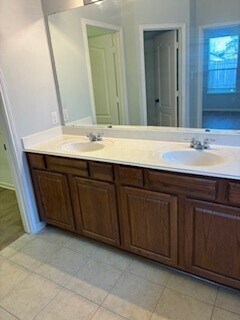 Building Photo - 18839 Cluster Oaks Dr