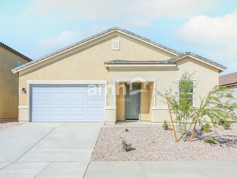 Primary Photo - 12246 Thunder Creek Pky