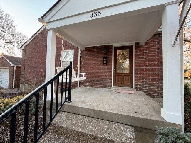 Building Photo - 336 Monohan Dr