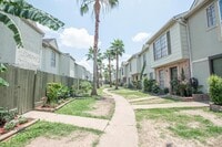 Building Photo - 12668 Windsor Village Dr