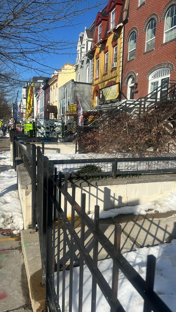 Building Photo - Modern Features Columbia Heights Neighborhood 2 Bedroom 2 Bath Condo with Balcony Pet Friendly