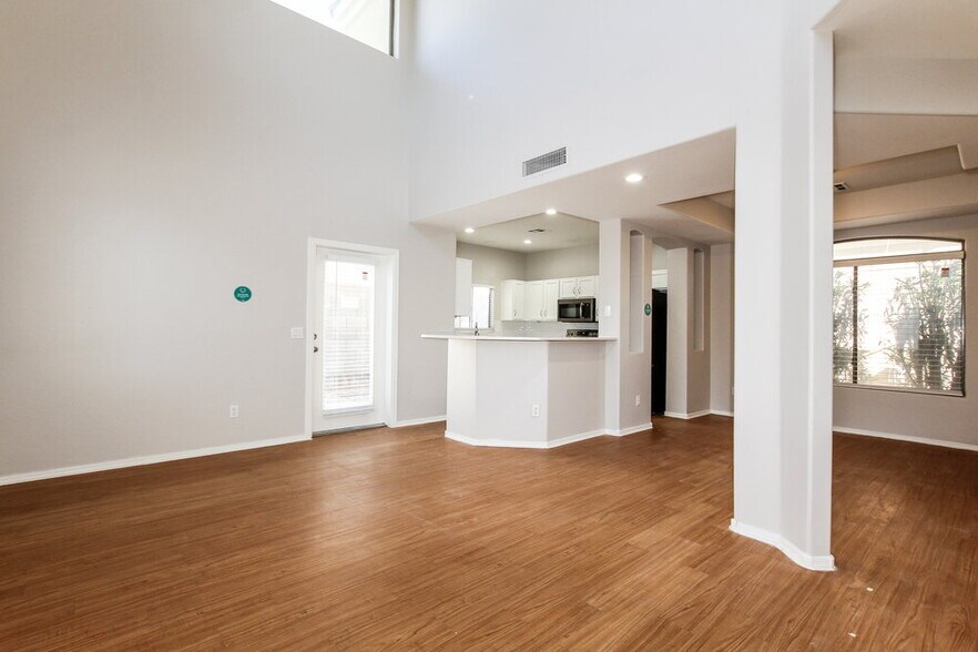 Building Photo - 22231 N 29th Dr