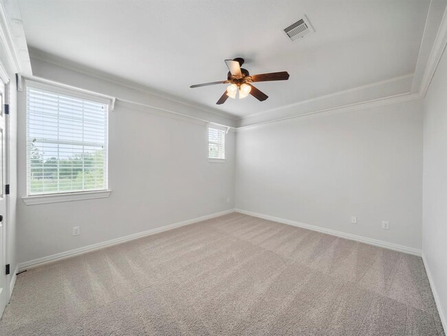 Building Photo - 5430 Tyler Park Ln