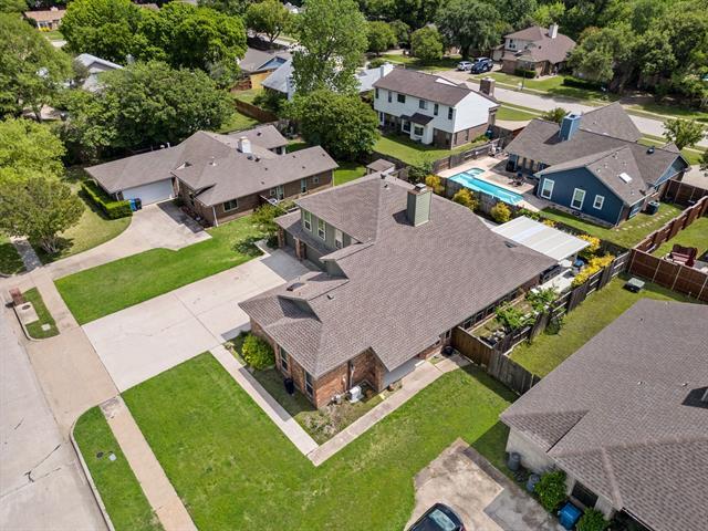 Building Photo - 419 Brooks Ln