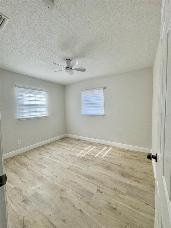 Building Photo - 2336 Nansen Ave