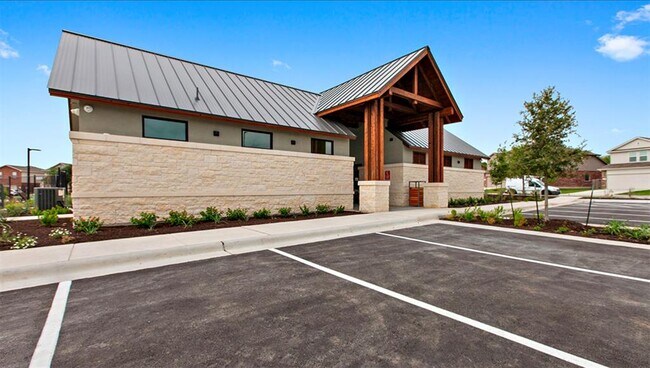 Building Photo - 3420 Bach Dr