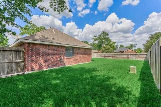 Building Photo - 6403 Sagewalk Ct