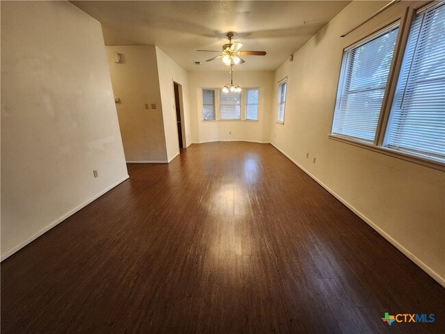 Building Photo - 1274 Hillcrest Dr