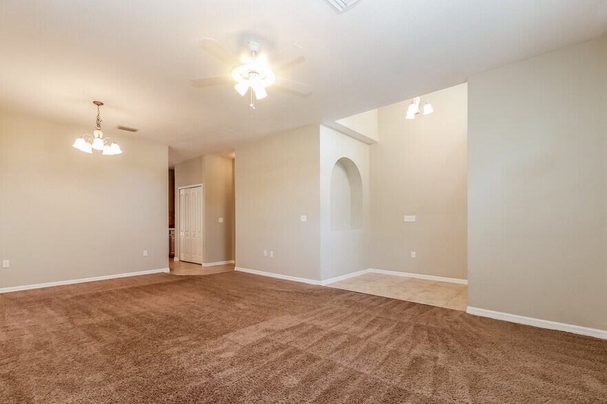 Building Photo - 11856 Colony Lakes Blvd