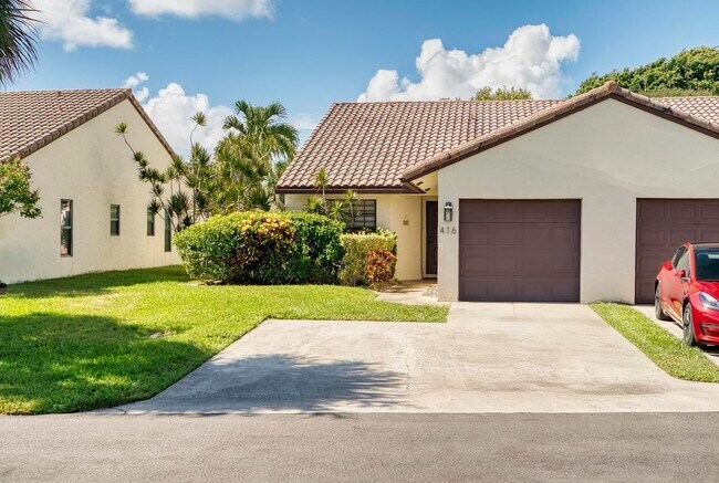 Building Photo - 416 Buttonwood Pl