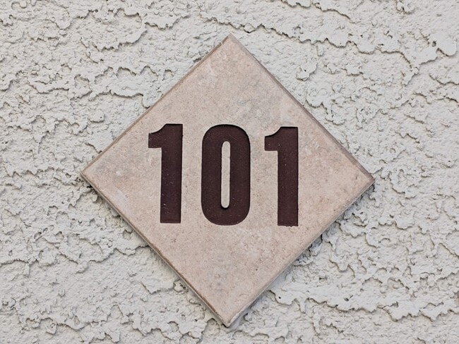 Building Photo - 7312 Marble Lake St