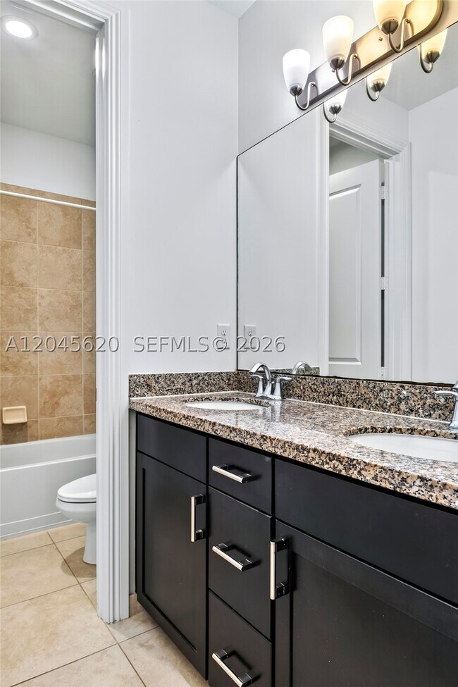 Building Photo - 142 SW 127th Terrace