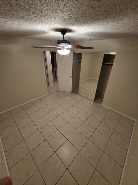 Building Photo - 9332 Sun Ct