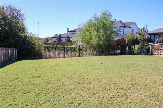 Building Photo - 639 Point Vista Dr