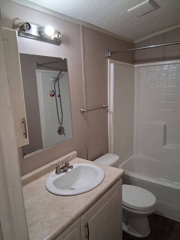 Building Photo - 94 Lone Pine Ln