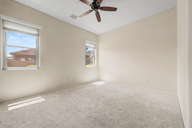 Building Photo - 6747 E Kilkenny Pl