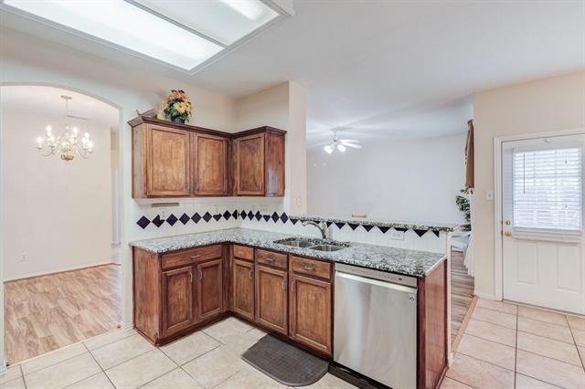 Building Photo - 4521 Highridge Dr