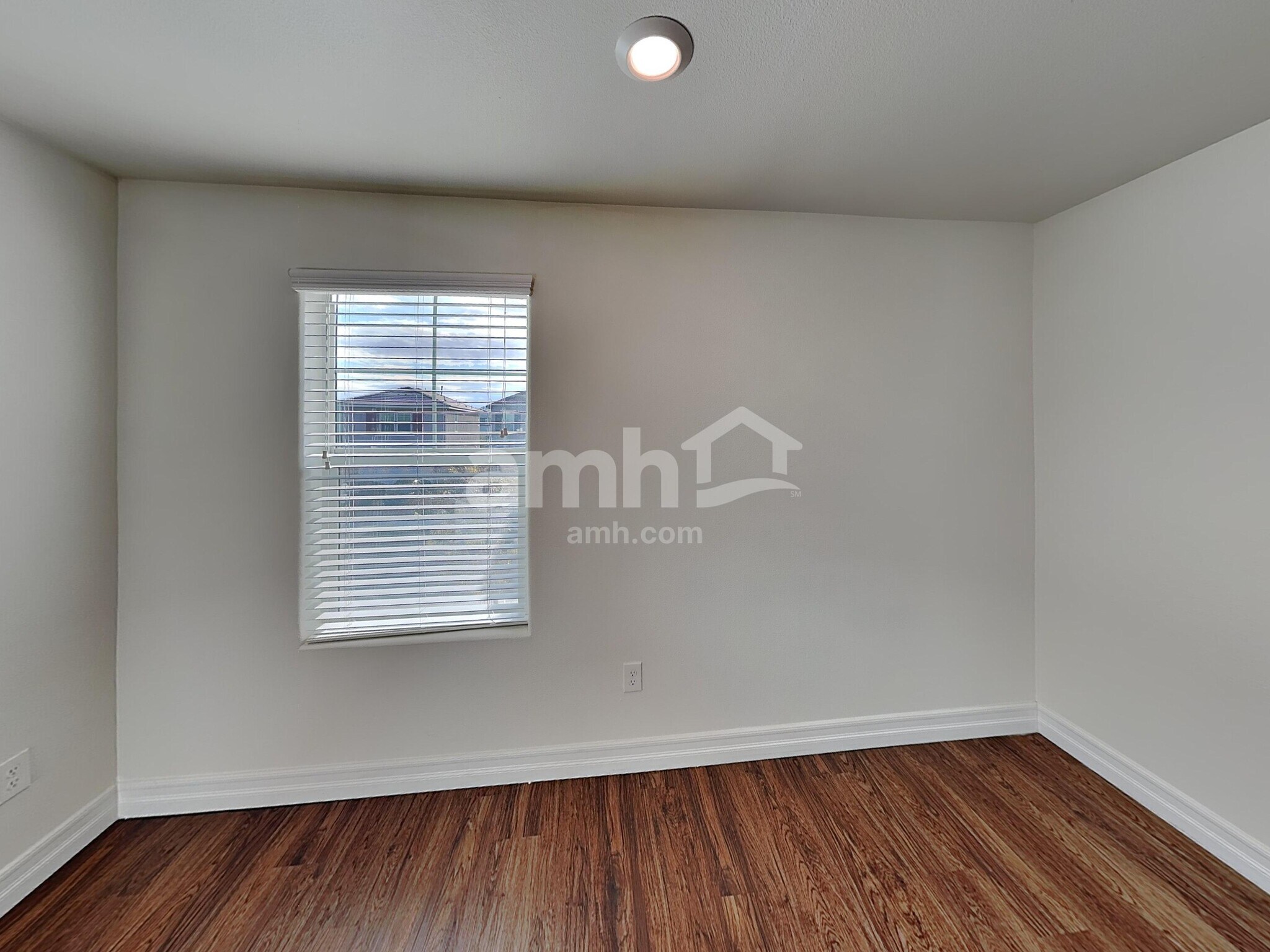 Building Photo - 4719 Tree Swing St