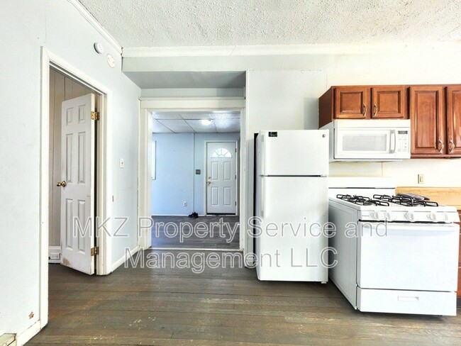 Building Photo - 288 W Lawrence St