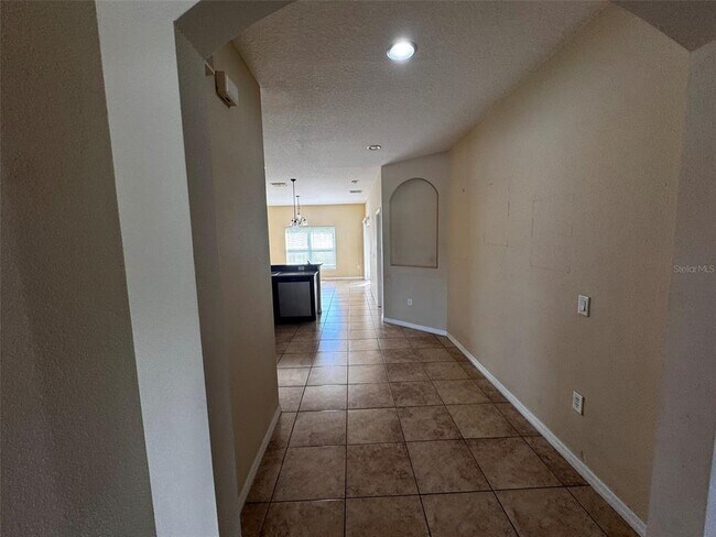 Building Photo - 3903 Skipper Ct