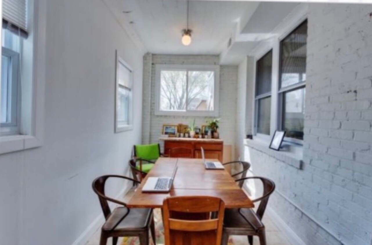Building Photo - 1223 Orren St NE