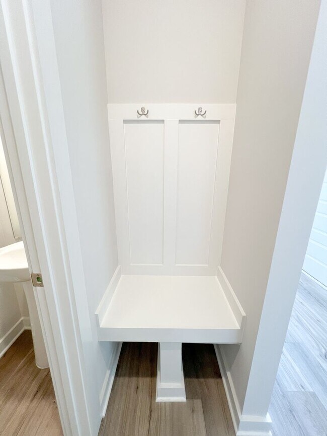Building Photo - New Construction--Gorgeous and Move-In Ready!