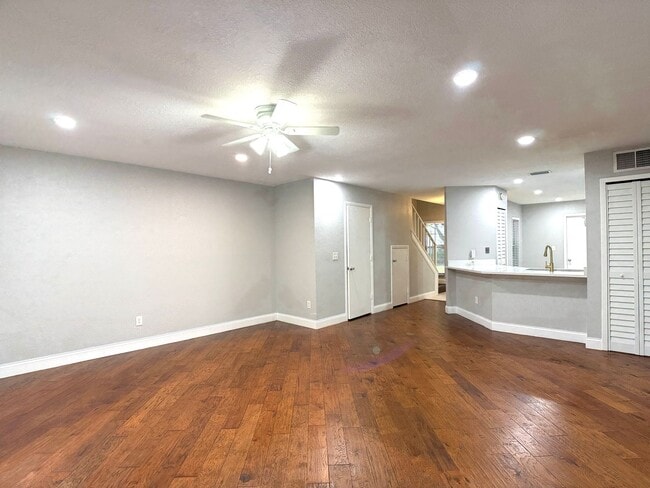 Building Photo - 4815 Walden Cir