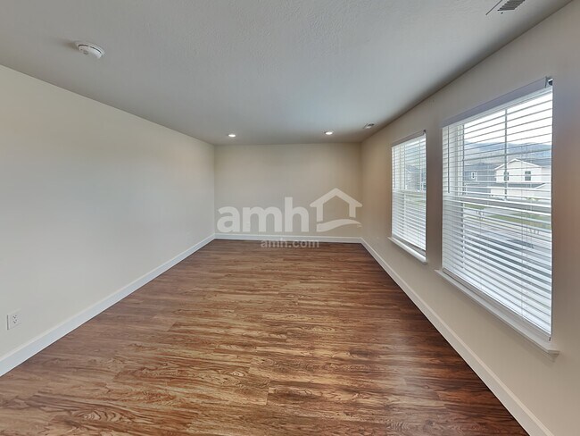 Building Photo - 2367 E Wild Horse Way