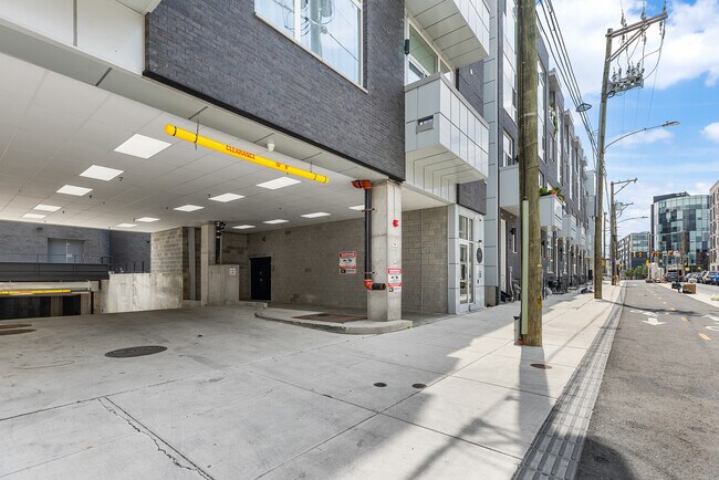 Building Photo - 1148 N 2nd St