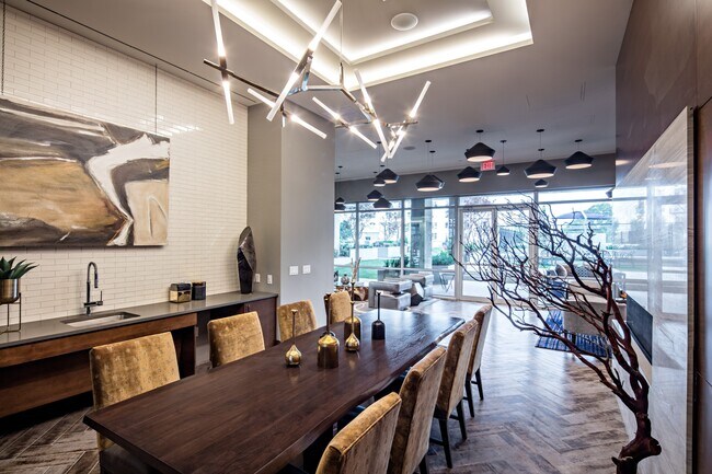 Building Photo - 1524 Sheepshead Bay Rd