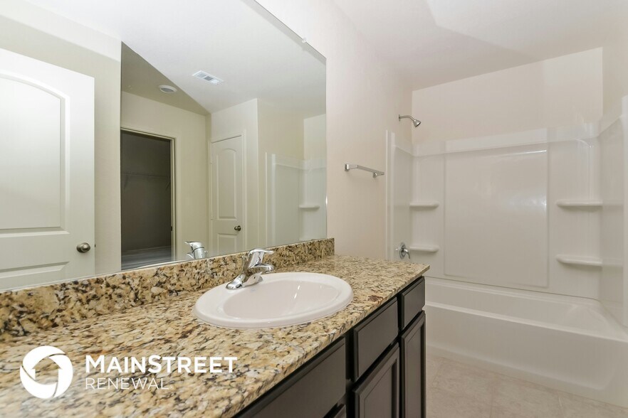 Building Photo - 2907 Lavender Mdw
