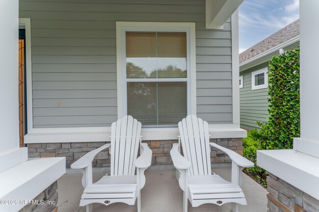 Building Photo - 39 Woodmere Ln