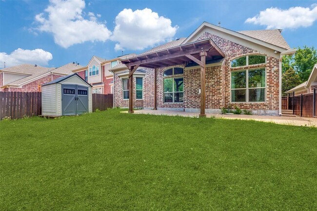 Building Photo - 1829 Breeds Hill Rd